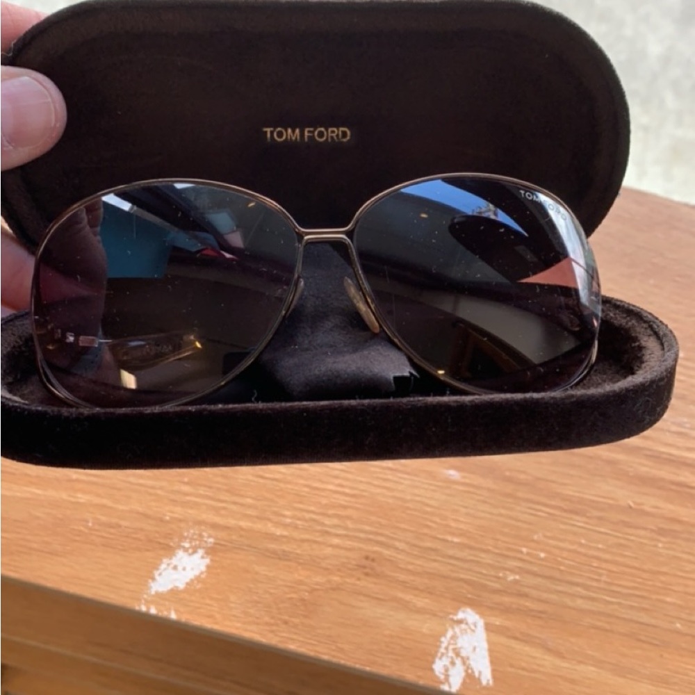 Women’s Tom Ford sunglasses